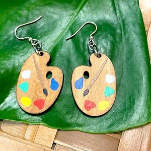 Artist’s Paint Palette Earrings NWOT